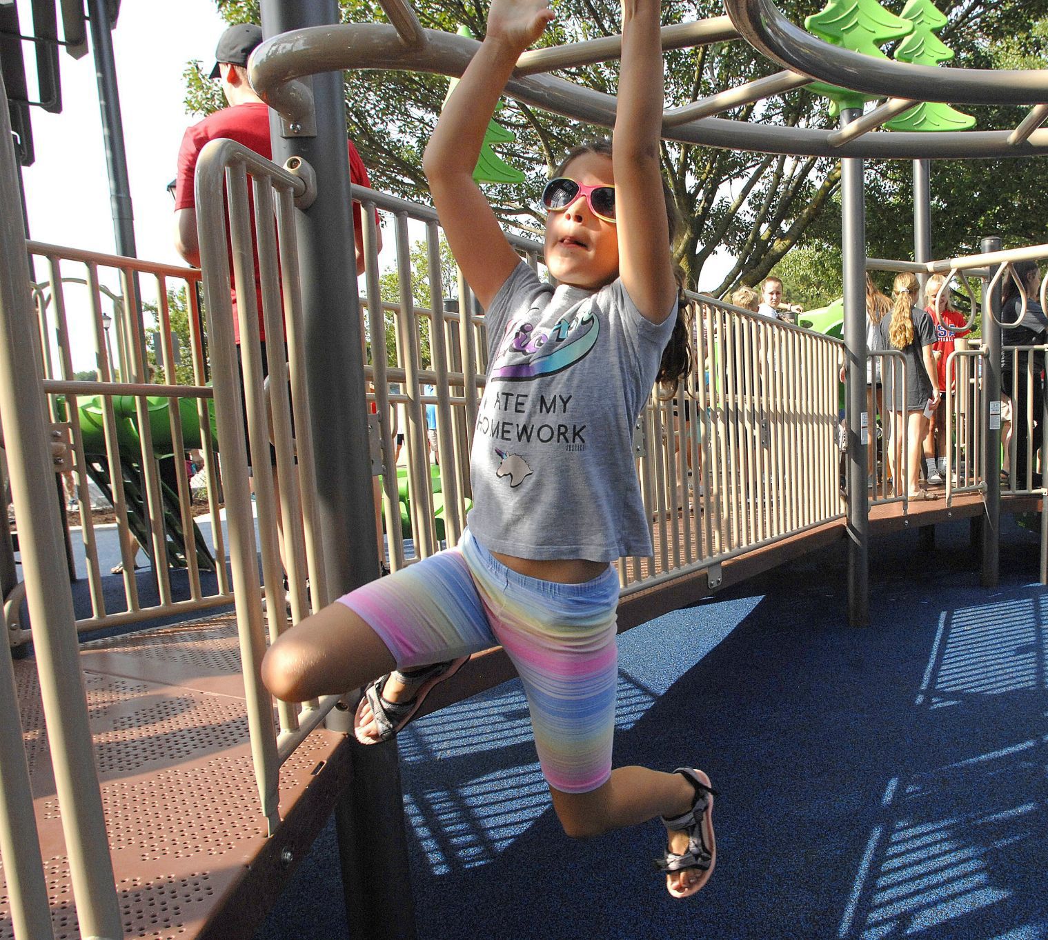 080919-blm-loc-5playground